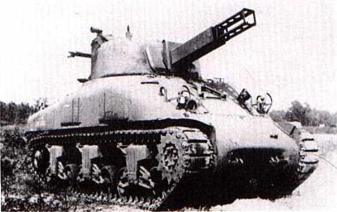 t105-engineering-tank-it-was-a-sherman-fitted-with-a-v0-sl2smxf0lcie1.webp