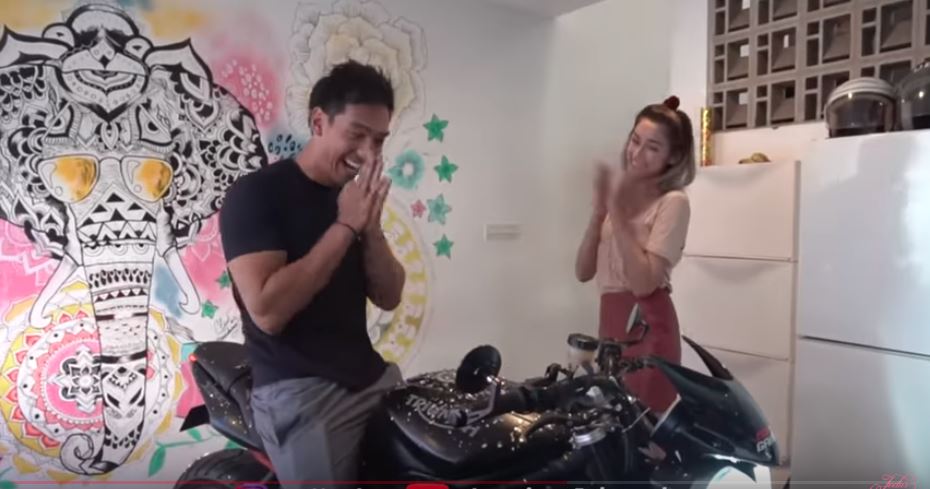 Richard Kyle jajal motor baru