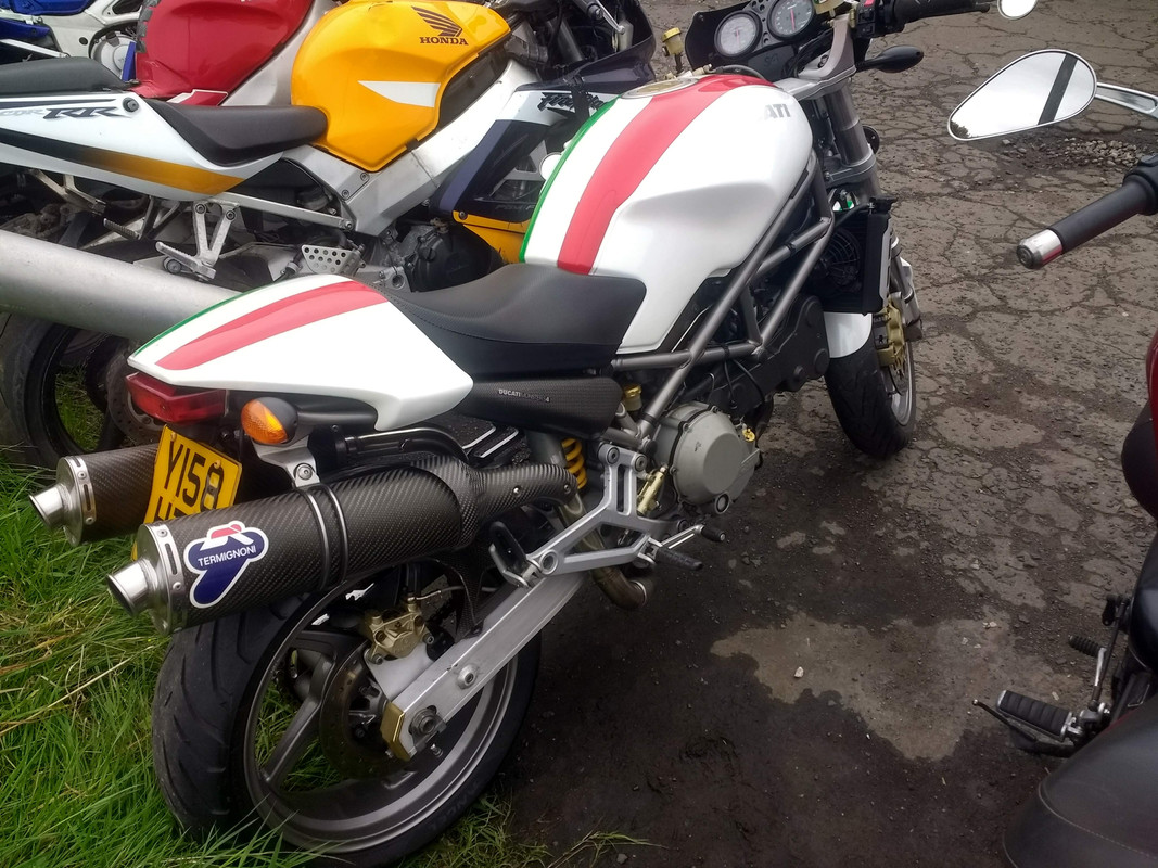 D82B24D4-ED67-41BD-8474-9954CE5B38FB