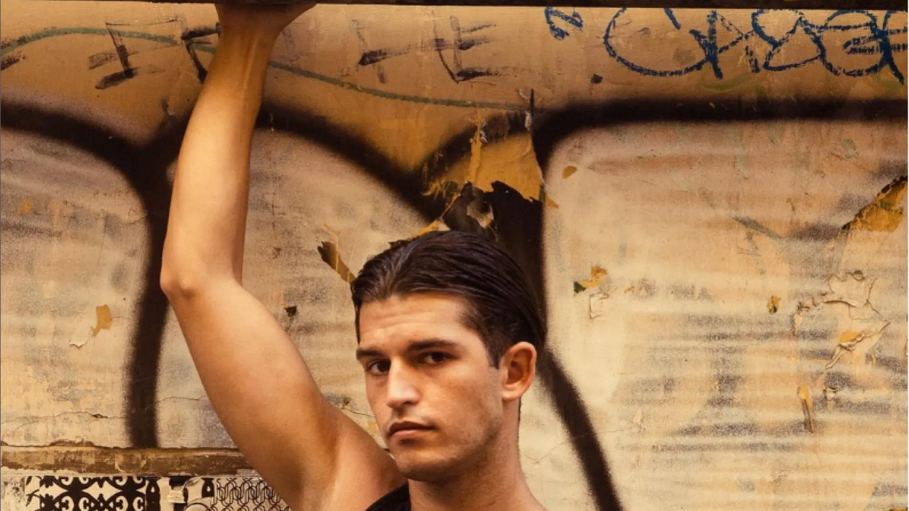 ¿Quién es Adam Jendoubi?, el famoso actor que murió tras estar en coma 9 días