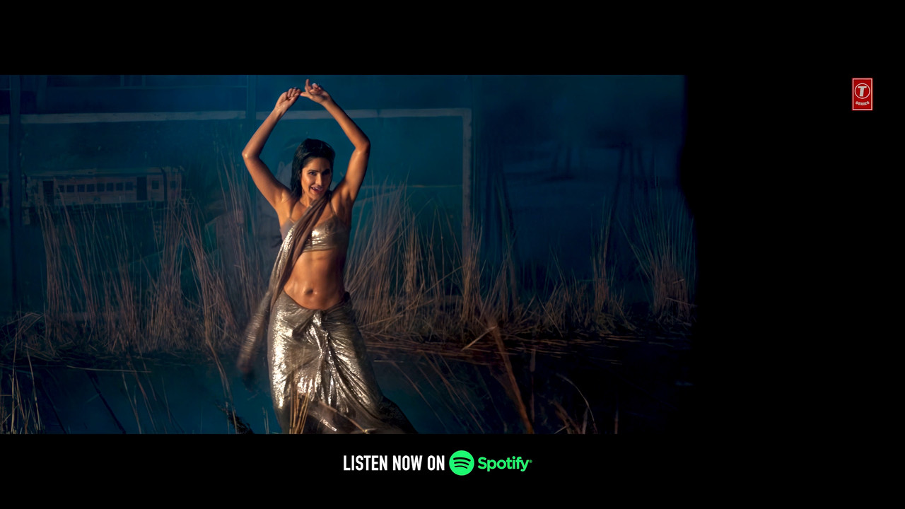 Tip Tip Song- Sooryavanshi - Akshay Kumar, Katrina Kaif 4k.mp4_snapshot_00.43.323