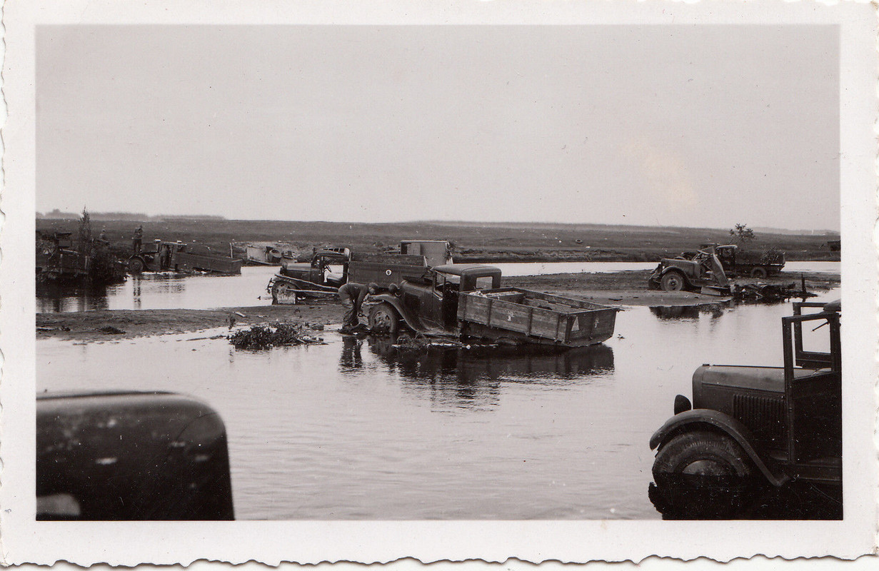 Wehrmacht Rußland Polen russische Lastwagen LKW 