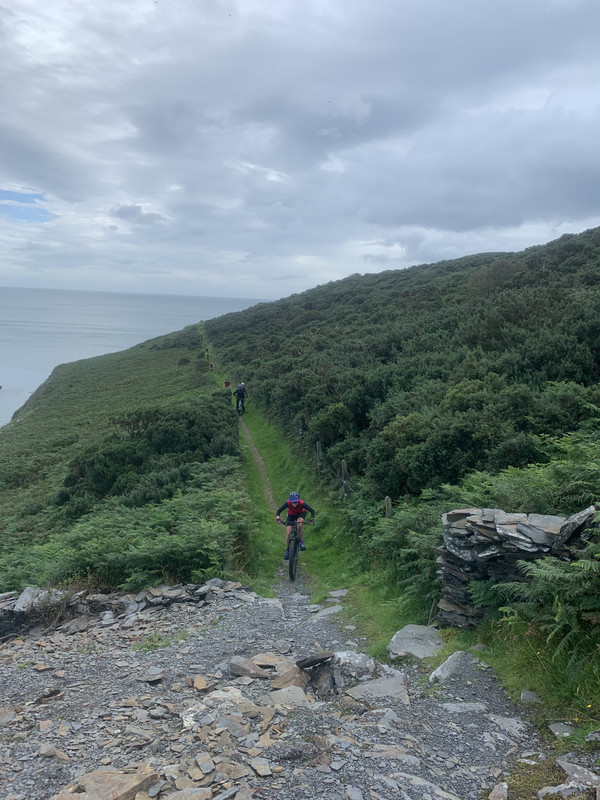 56B50881-DB9F-4D2A-ACDD-E7BE8DD38244