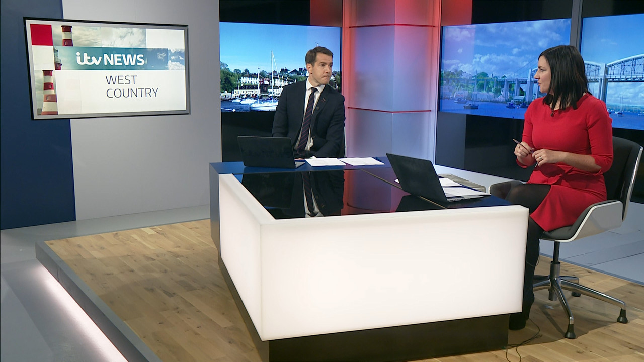09.28 - 18.00.00 - ITV News London. The latest news in London and the....ts_snapshot_23.40.435