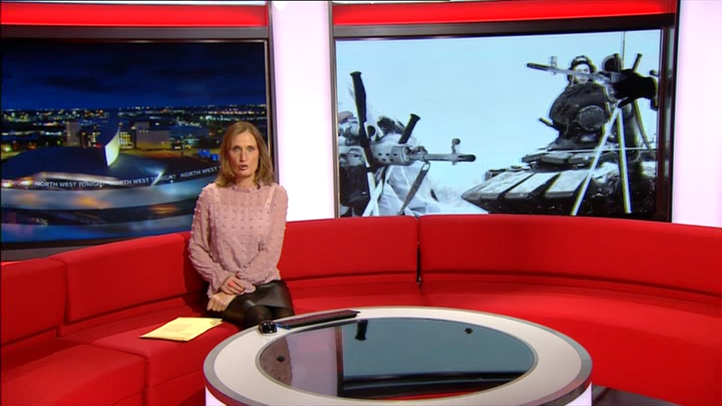 02.25 - 19.00.00 - The One Show. Alex Jones and Ronan Keating bring y....ts_snapshot_07.12.164