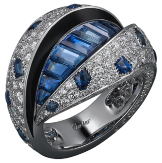Ring-with-Blue-Diamonds-PNG-Clipart-301