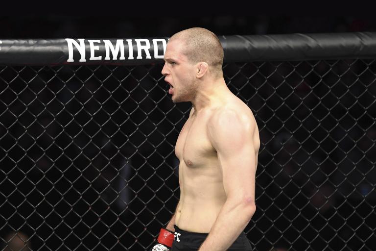 Даниел Родригес срещу Алекс Мороно на UFC Vegas 98