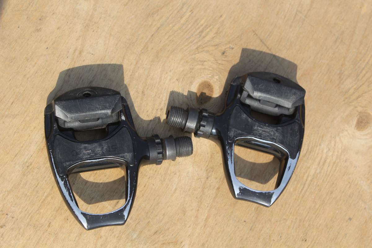 25999-F69-E046-4635-976-E-8-BA48-B1465-C