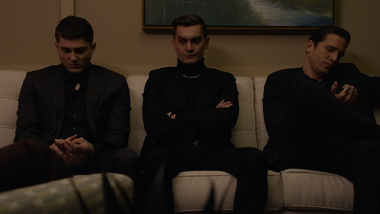 The.Blacklist.S09E06.Dr.Roberta.Sand,.Ph.D.1080p.10bit.AMZN.WEB-DL.DDP5.1.HEVC-Vyndros.mkv_snapshot_