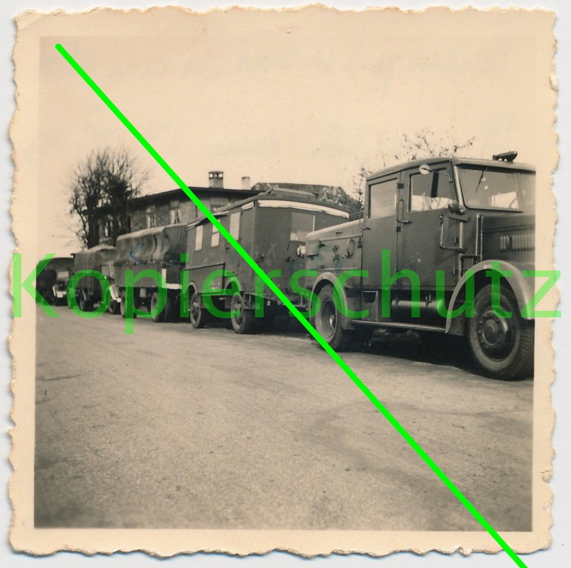 Flugzeug 1JG-3 Udet Fahrzeuge Schlepper Lastwage