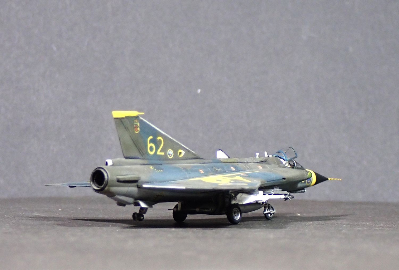 DRAKEN desni bok zadaj 4