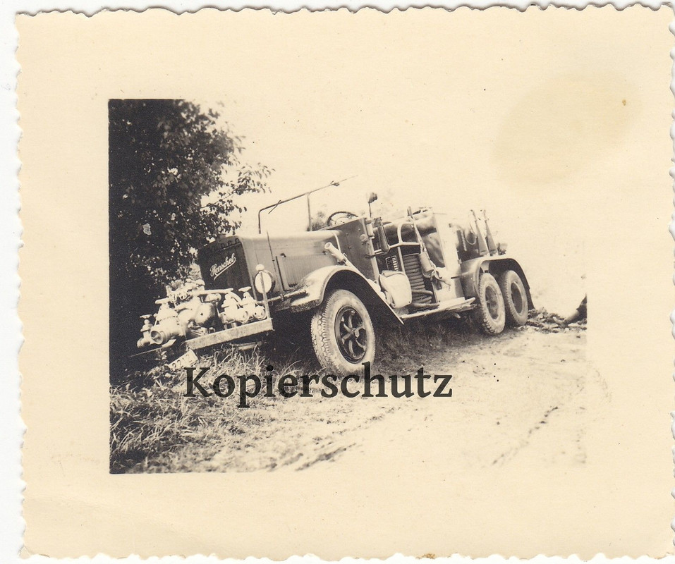 Foto Henschel Lkw Laster Löschwagen Löschfahrzeu