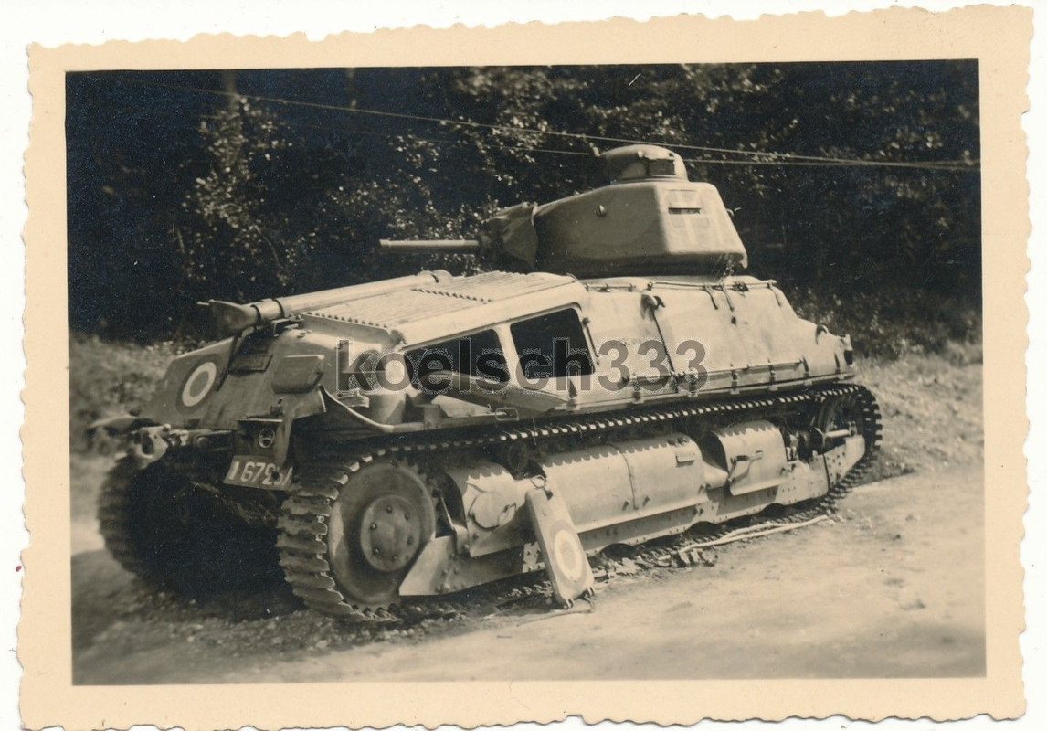Foto französischer SOMUA Panzer Wehrmacht Beute 