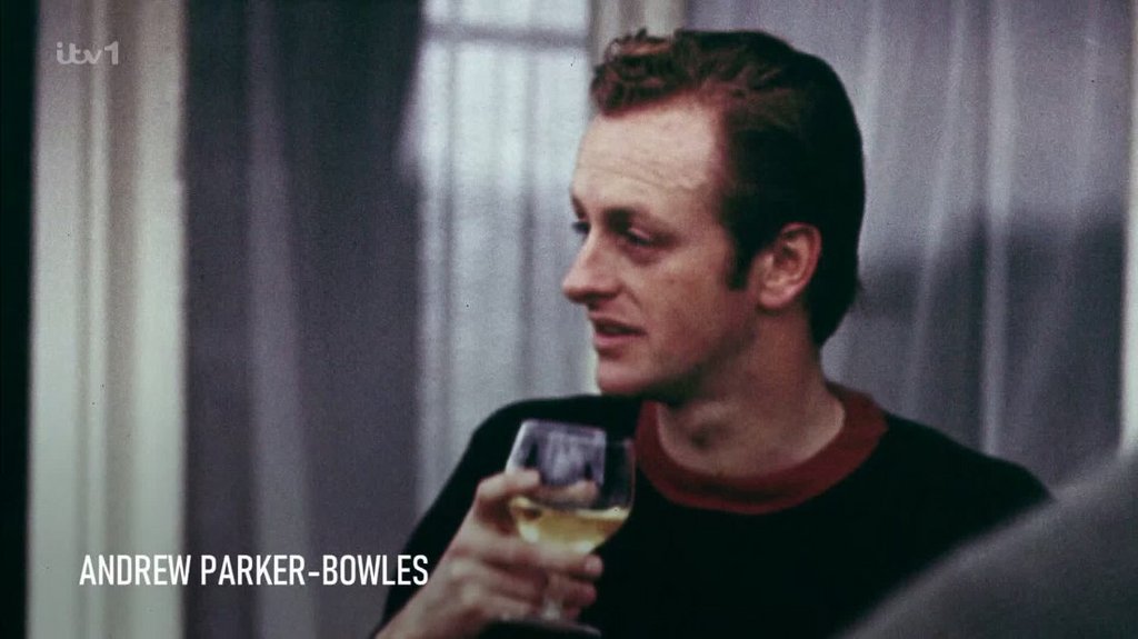 [Image: kjz1d6b4adi8.jpg]