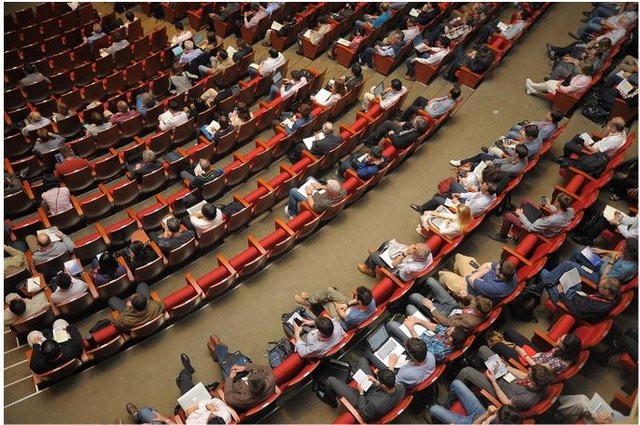 Guest Post: Be the Author Everyone Remembers at Industry Events