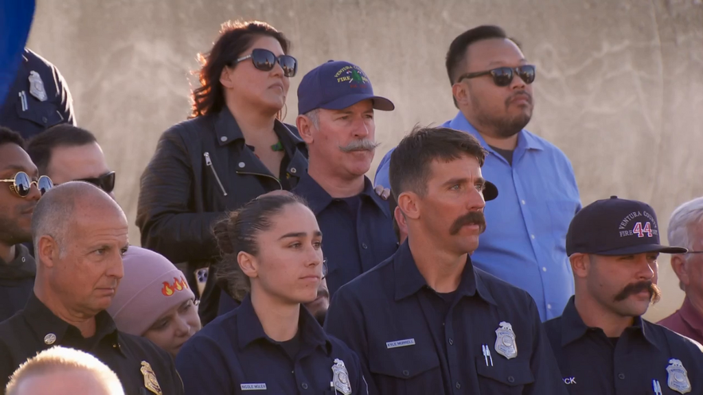 [Image: 6zsb070qrzse.png]