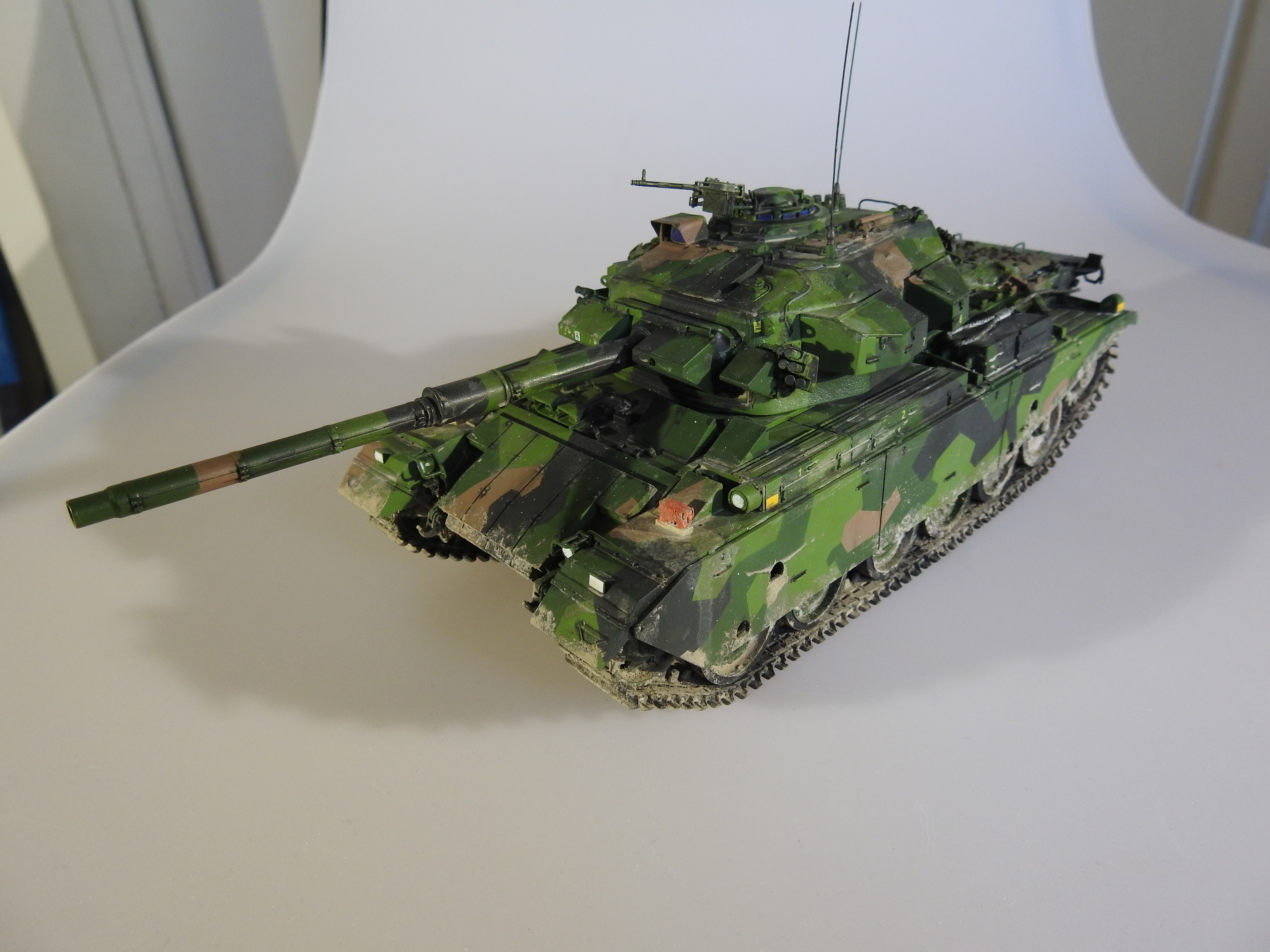 Strv 104 Centurion, Amusing Hobby, 1/35 - klar DSCN0300