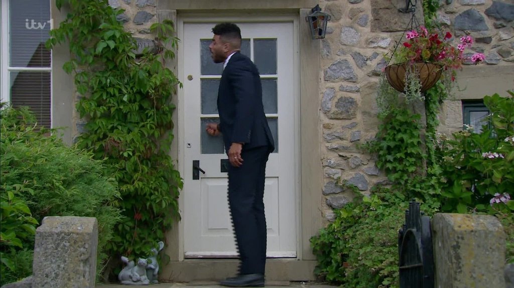 [Image: ac331en5nsvv.jpg]