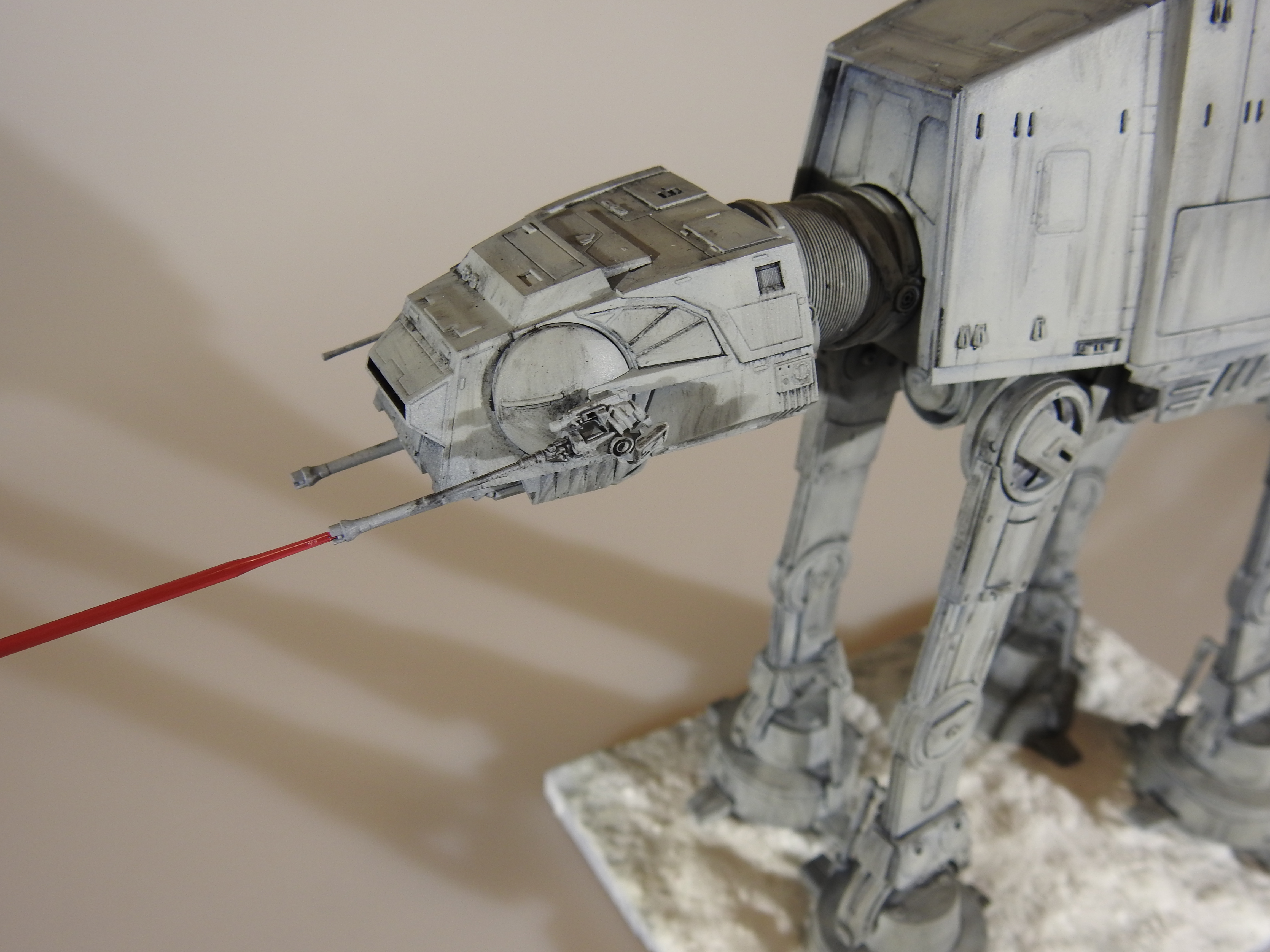 AT-AT Bandai 1/144 - Klar DSCN8378