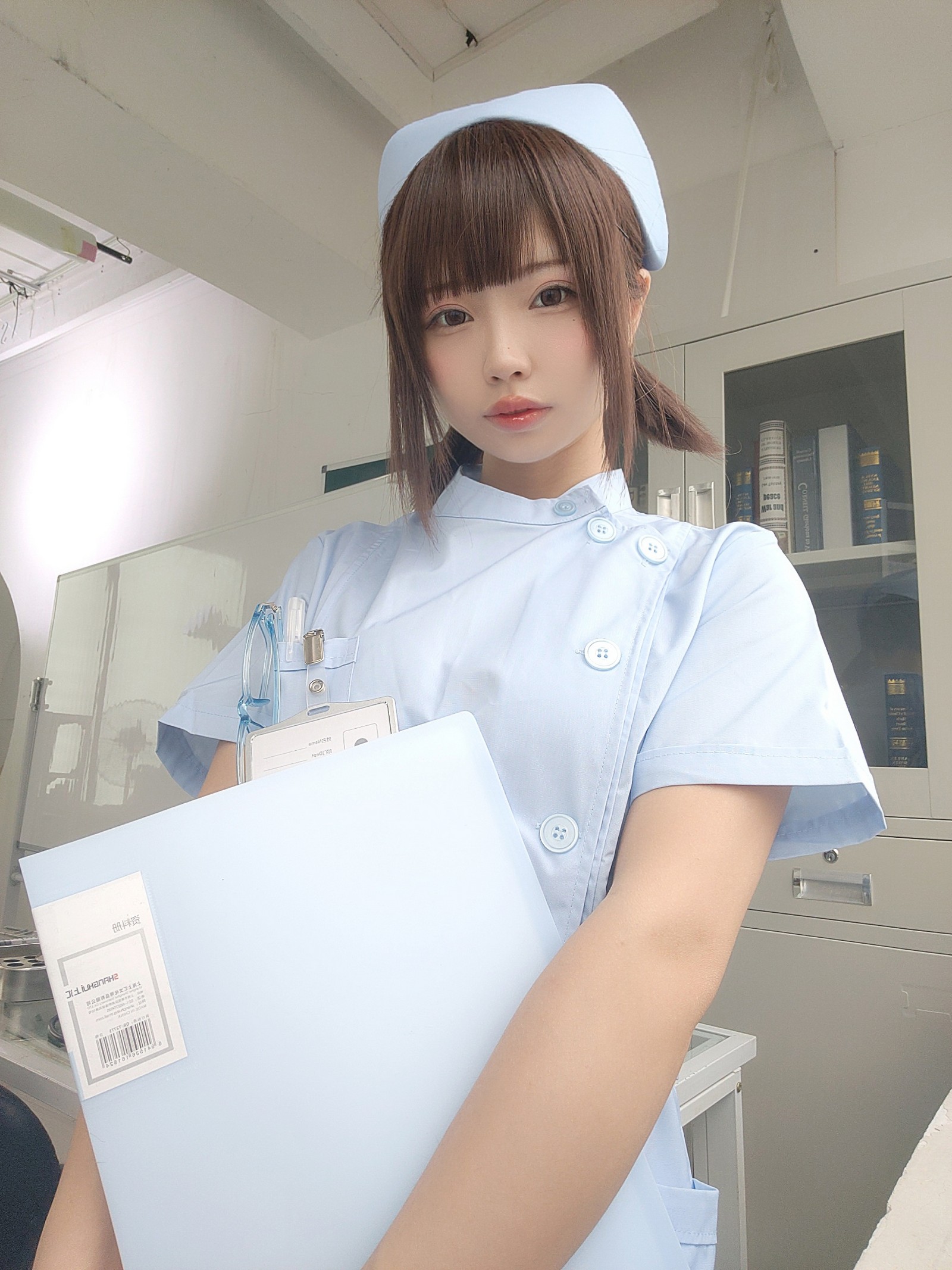 十万珍吱伏特（香川澪）实习生主题摄影作品集｜155P+1V｜1.38GB插图9