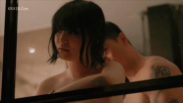 [III限制级]球场上的不伦游戏[中文字幕][MP41.5GBanyfile]