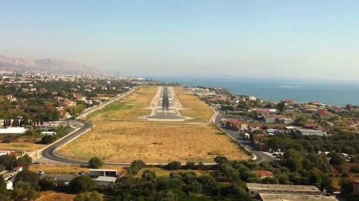 ΤΟ ΑΕΡΟΔΡΟΜΙΟ ΤΗΣ ΧΙΟΥ ΠΡΕΠΕΙ ΝΑ ΜΕΙΝΕΙ ΑΝΟΙΚΤΟ ΤΙΣ ΓΙΟΡΤΕΣ – Η ΑΚΤΟΠΛΟΪΑ ΔΕΝ ΑΡΚΕΙ ΩΣ ΜΟΝΑΔΙΚΗ ΛΥΣΗ – ΚΑΠΟΙΟΙ ΞΕΧΝΟΥΝ ΤΑ ΑΠΑΓΟΡΕΥΤΙΚΑ!