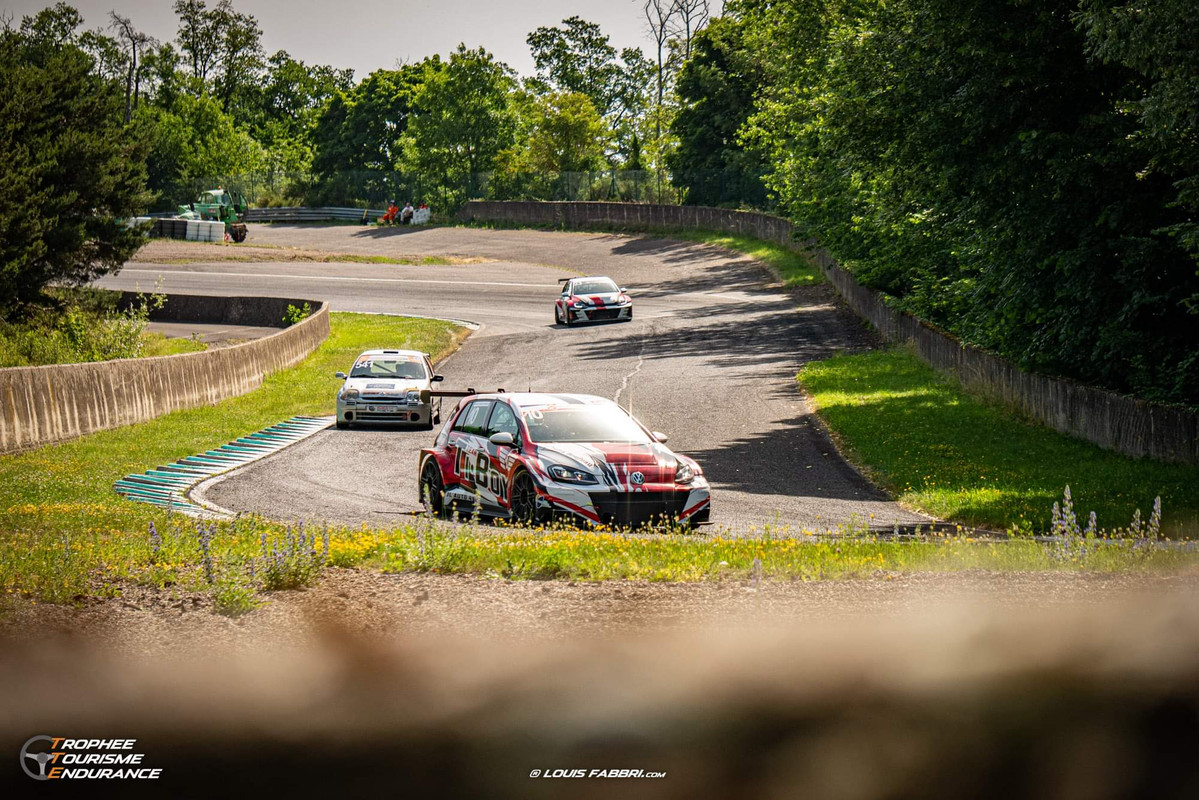 0D5CAA2D-2244-4917-A2B3-B4CE02CDEB20