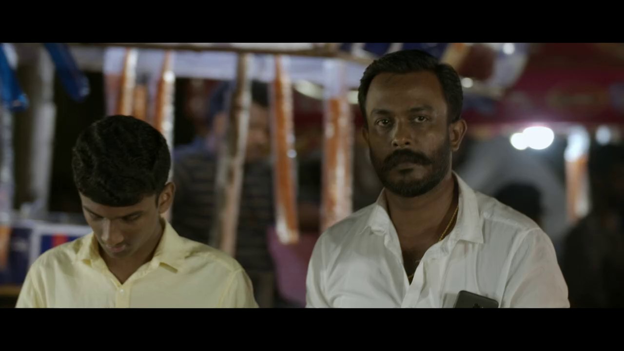 Paka-2022-WEB-DL-Hindi-720p-AVC-HE-AAC-2-0-ESub-mkv-0004