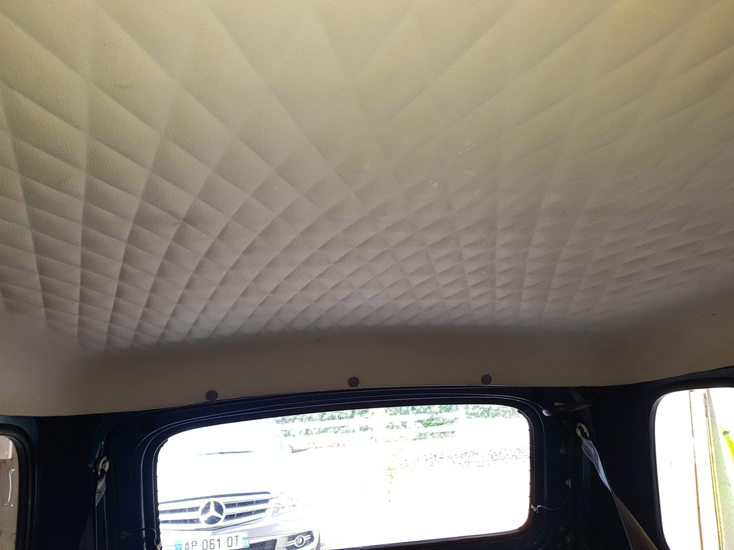 received_351041985589895