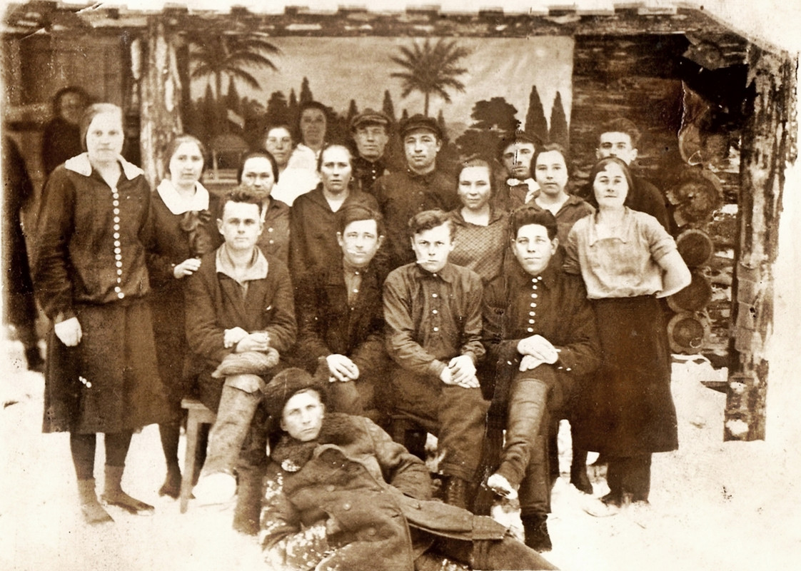 1930