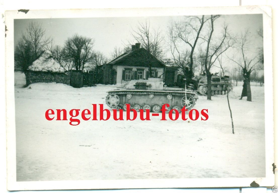 FOTO - PANZER - STURMGESCHÜTZ - WINTER-TARNUNG -