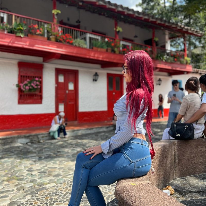 [Image: instagram-1736710510271.jpg]