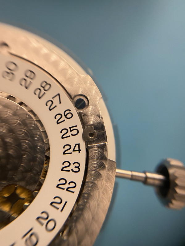 AEC94C10-3BB9-49F3-BAE9-7D754851CB43