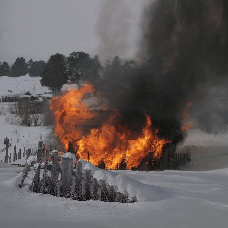 пожар зимой 5 м