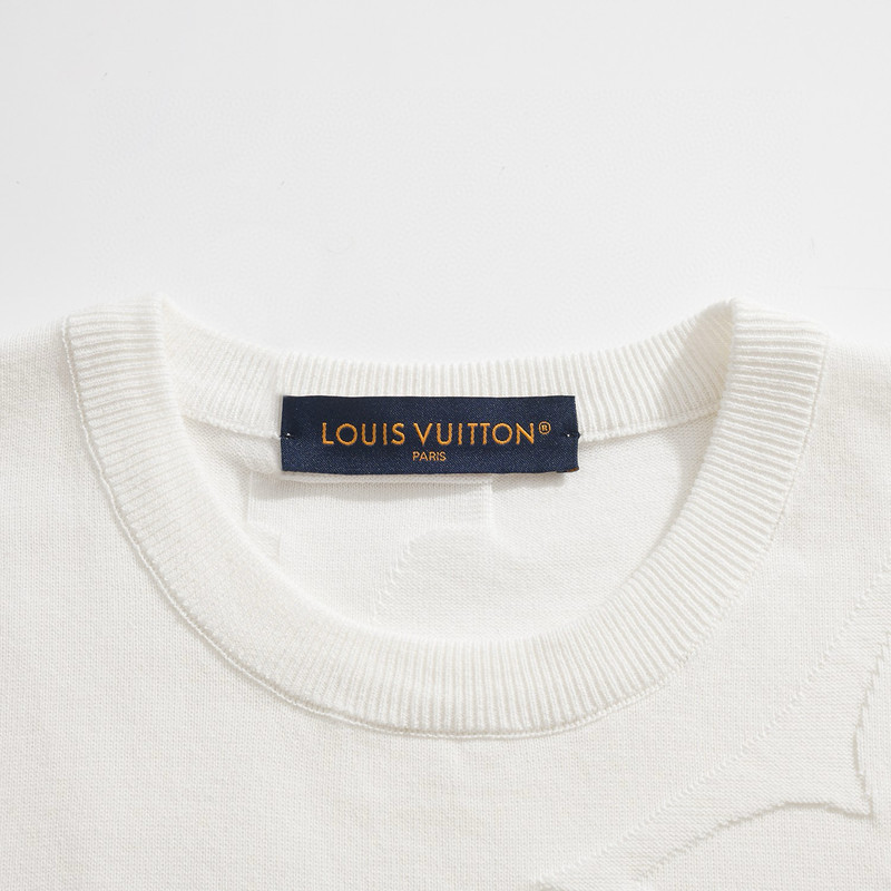 2025-10-18-23-32-IMG-8459