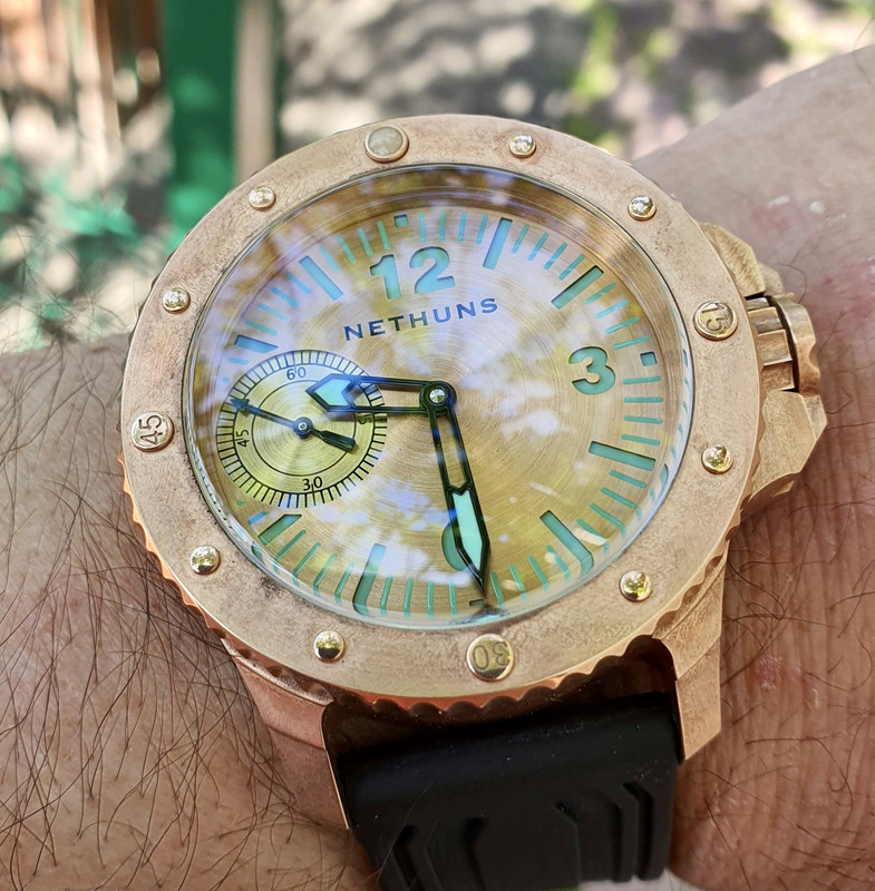 85F76611-B9D7-4D78-8182-C4F6FD2BDB4E