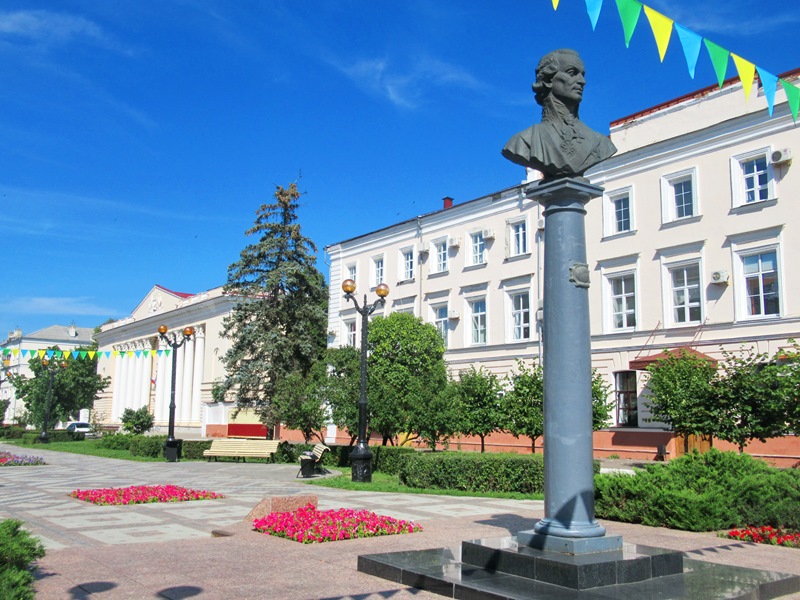 Дикое поле от Цны до Дона. Тамбов и Елец, Воргольские Скалы, Романцевские горы...