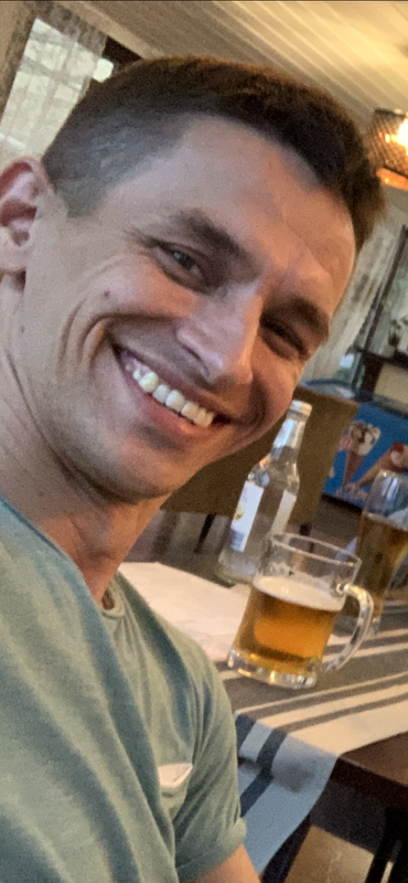 C57F4C67-2232-485D-BF04-6558D5D78082