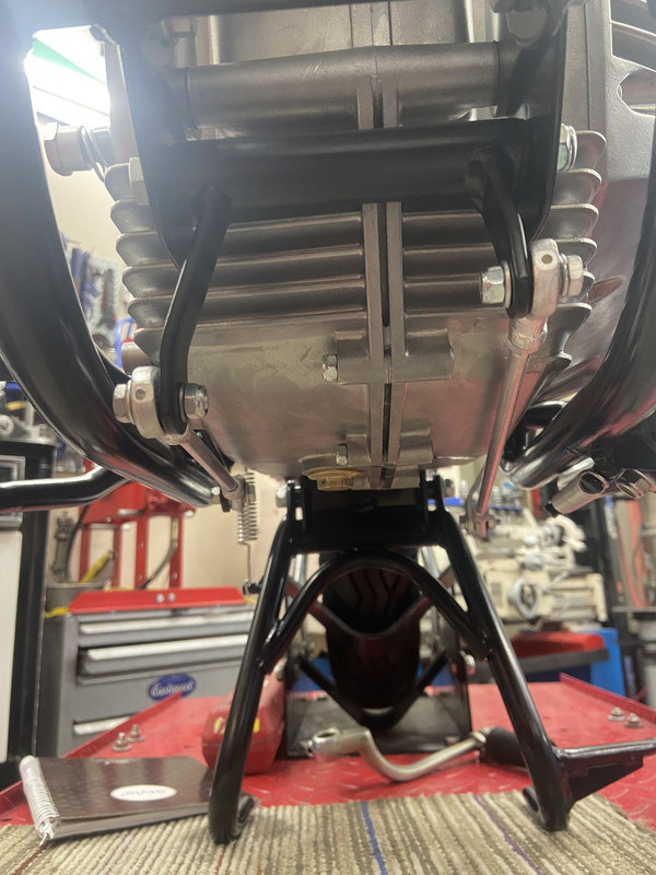 5E75E42E-2987-4A47-A308-BD6935428FD7