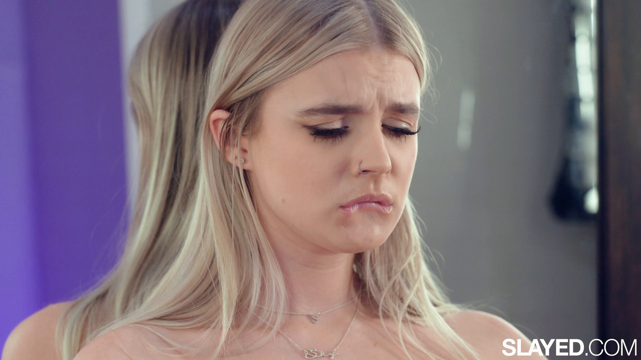 Rissa May Sky Wonderland - Insatiable Cuties Scissor Until They Cum - SLAYED.mp4.0000