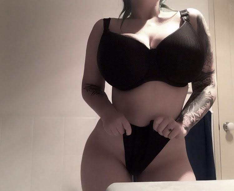 Paytieamber Huge Natural Nude