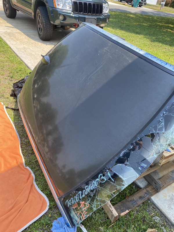 014FCE35-6152-480E-877D-0358E347BAEE