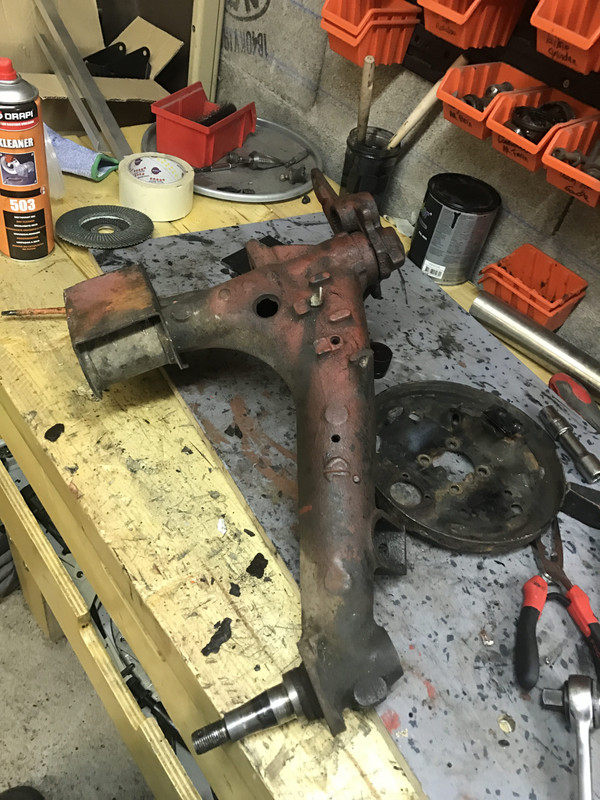 Restauration 4L (1027)