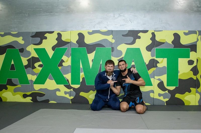 Чеченците от ACA се притесняват за Чимаев преди UFC 294
