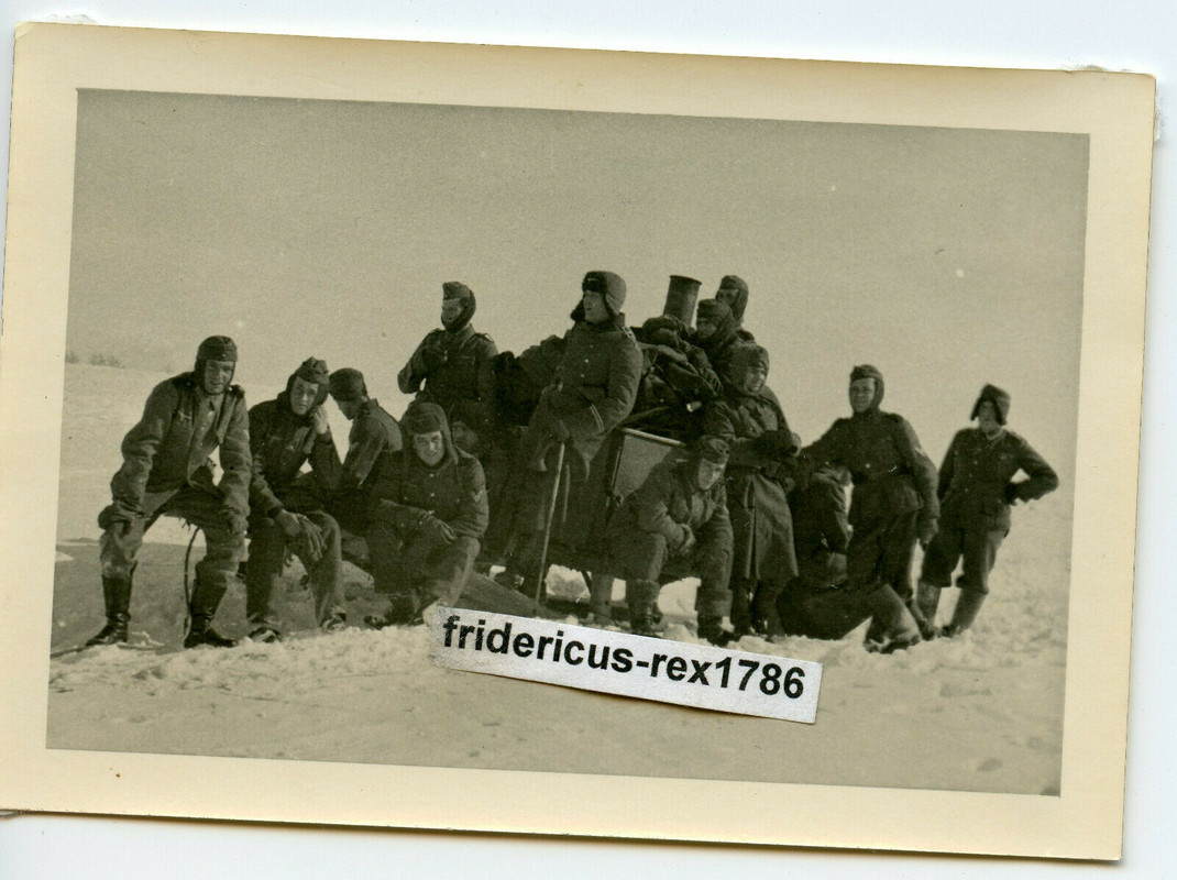 2 Foto s Ostfront Beob -Bat.Pz 331 6.Pz. Div. Winterschlacht 42 HKL Feldküche2