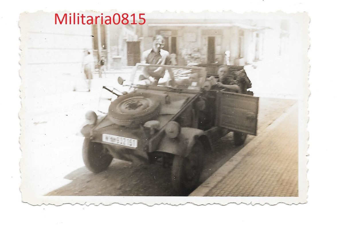 Foto August 1944 Athen Südfront VW Kübelwagen VW