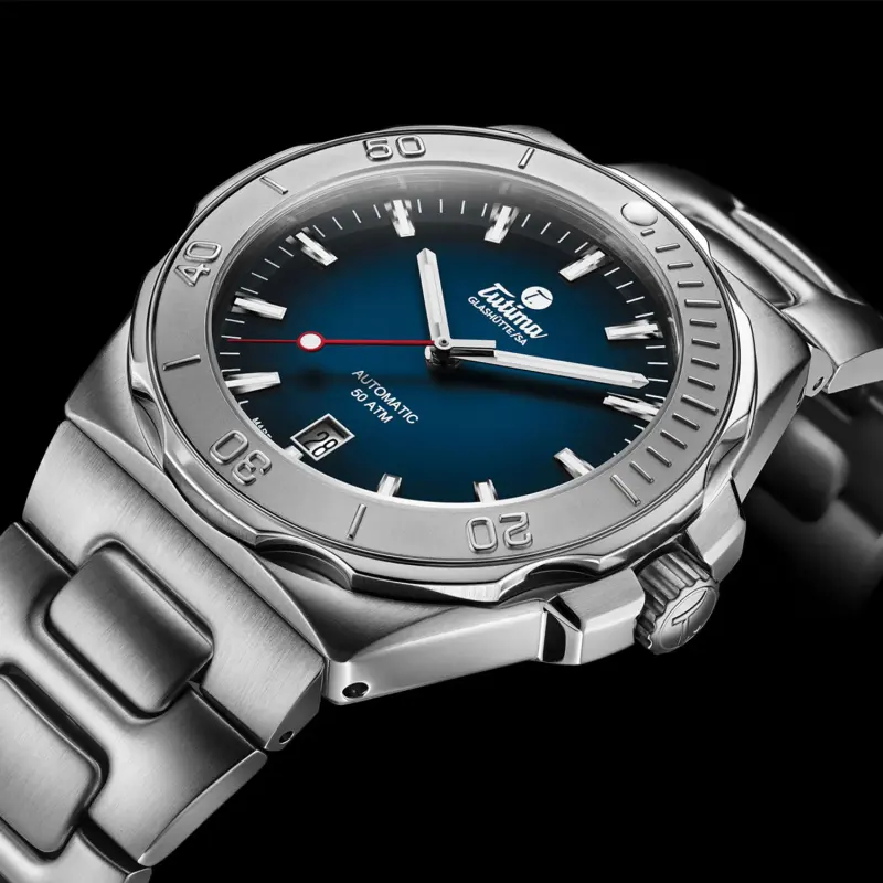 Tutima-M2-Seven-Seas-S-MariTimer-40mm-new-2022-colours-3