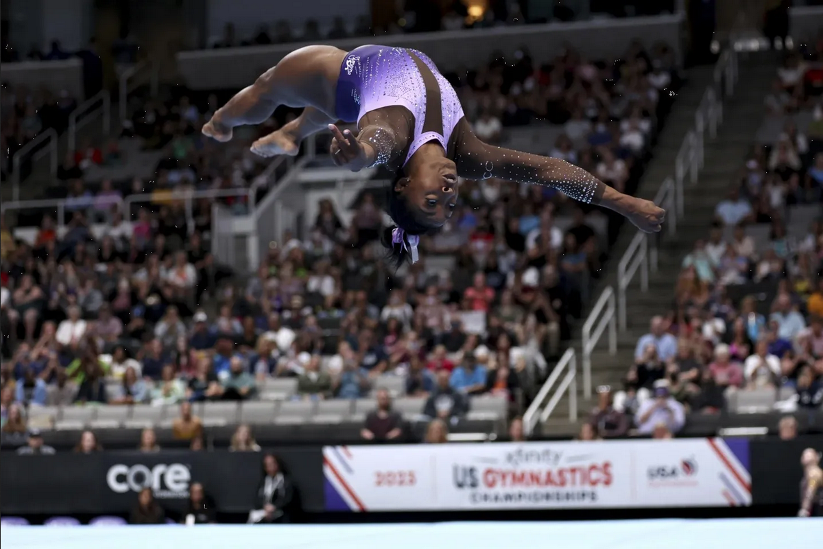 Gimnasia: Simone Biles regresa a donde inició su reinado
