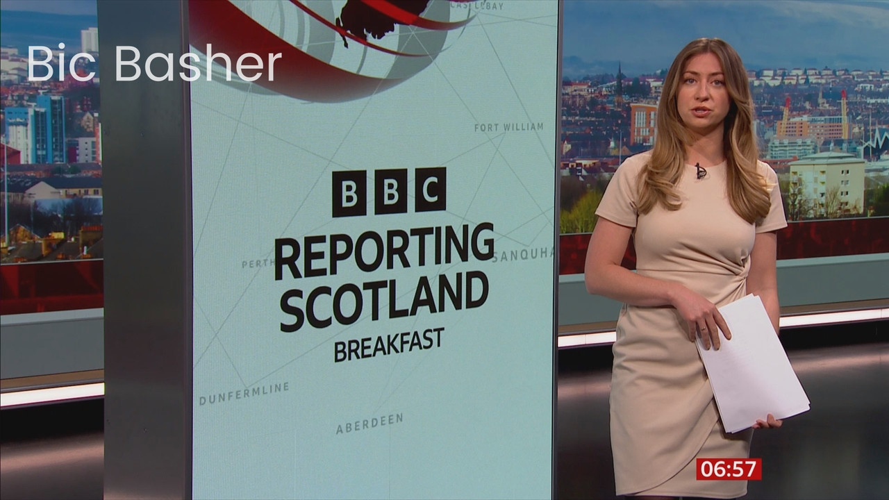 06.12 - 06.50.00 - Breakfast. The BBC's Breakfast programme features ....ts_snapshot_08.23.886