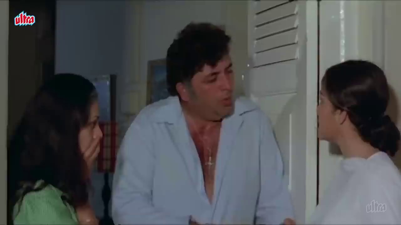 Rocky-1981-Hindi-720p-x264-AVC-AAC-2-0-mkv-0003